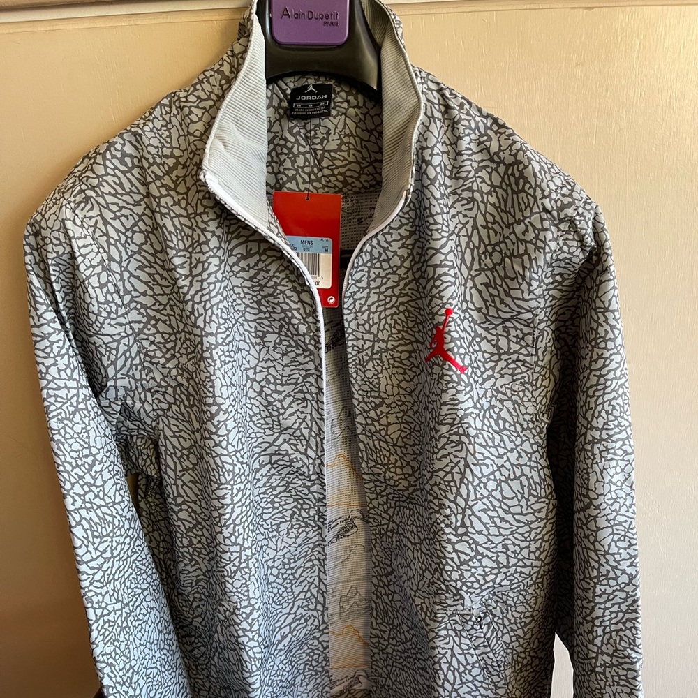 NIKE AIR JORDAN 3 RETRO CEMENT-GREY COLOR SIZE MEDIUM MENS